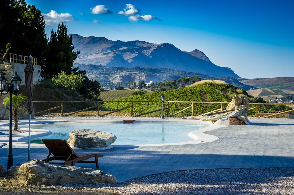 Villa Agriturismo Antichi Granai à Calatafimi-Segesta Extérieur photo